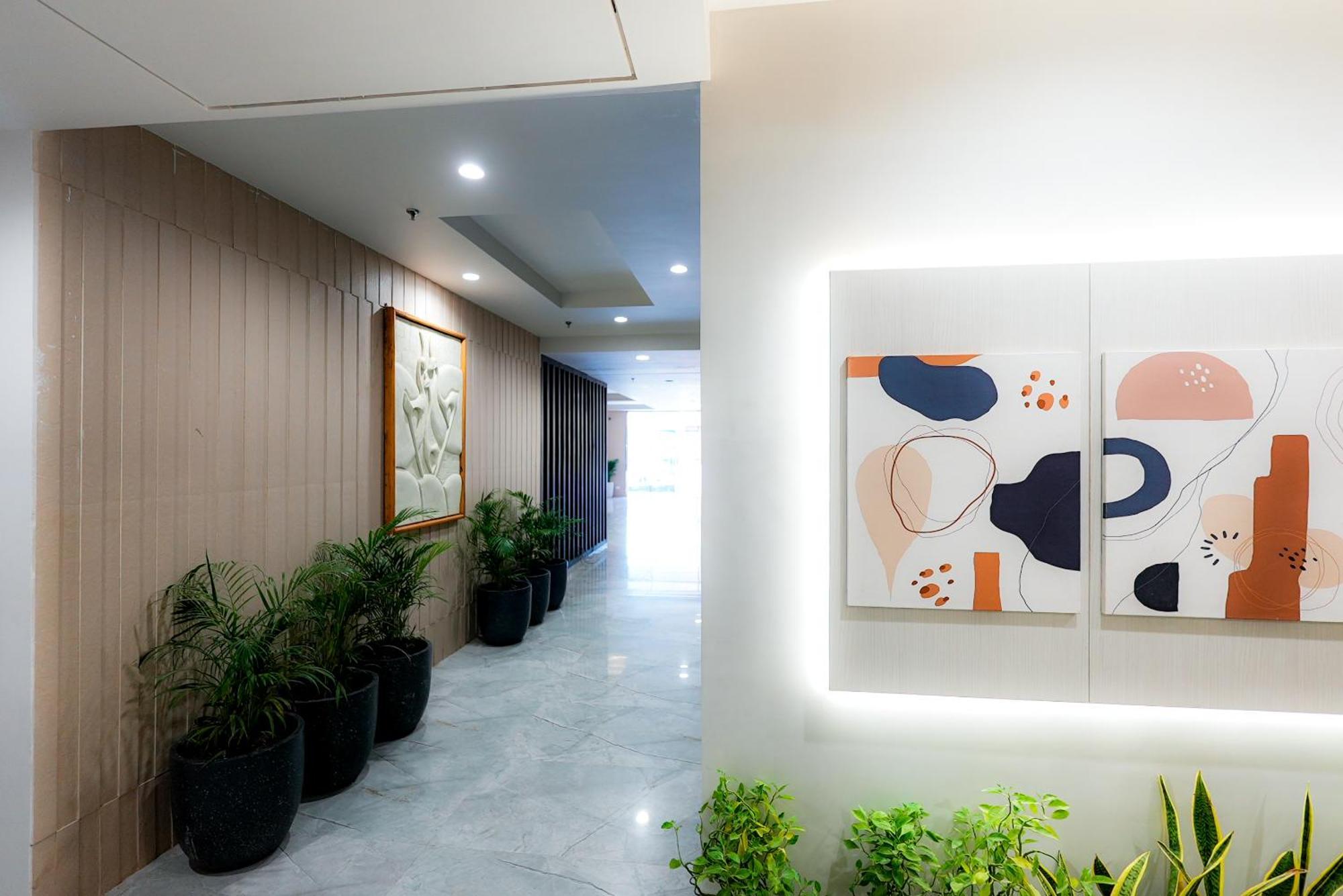 Hotel Elinor By Dazzling Hotels & Resorts アーグラ エクステリア 写真